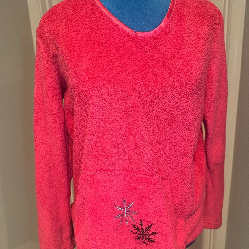 Women’s Bright Pink Plush Lounge Pullover with Snowflake Detail